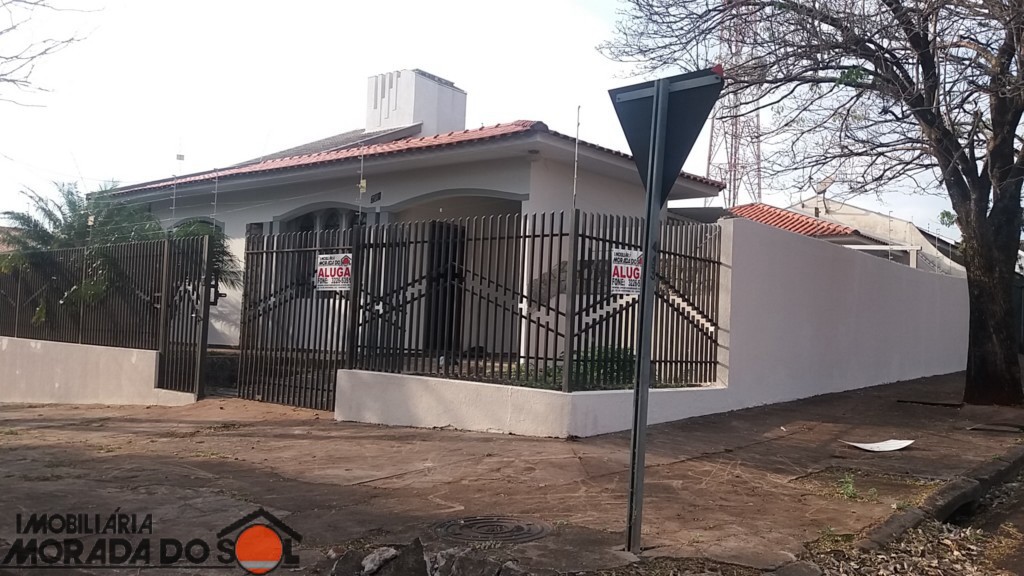 Casa Residencial para locacao no Jardim Guaporé em Maringá com 100m² por R$ 3.000,00