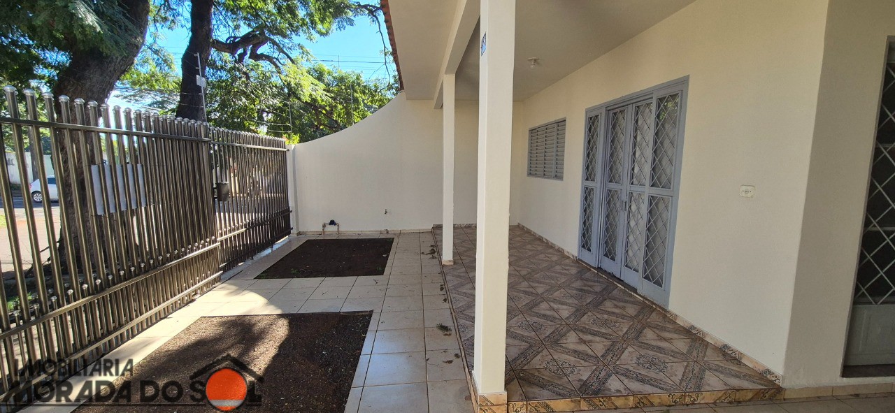 Casa Residencial para locacao no Vila Morangueira em Maringá com 80m² por R$ 1.800,00