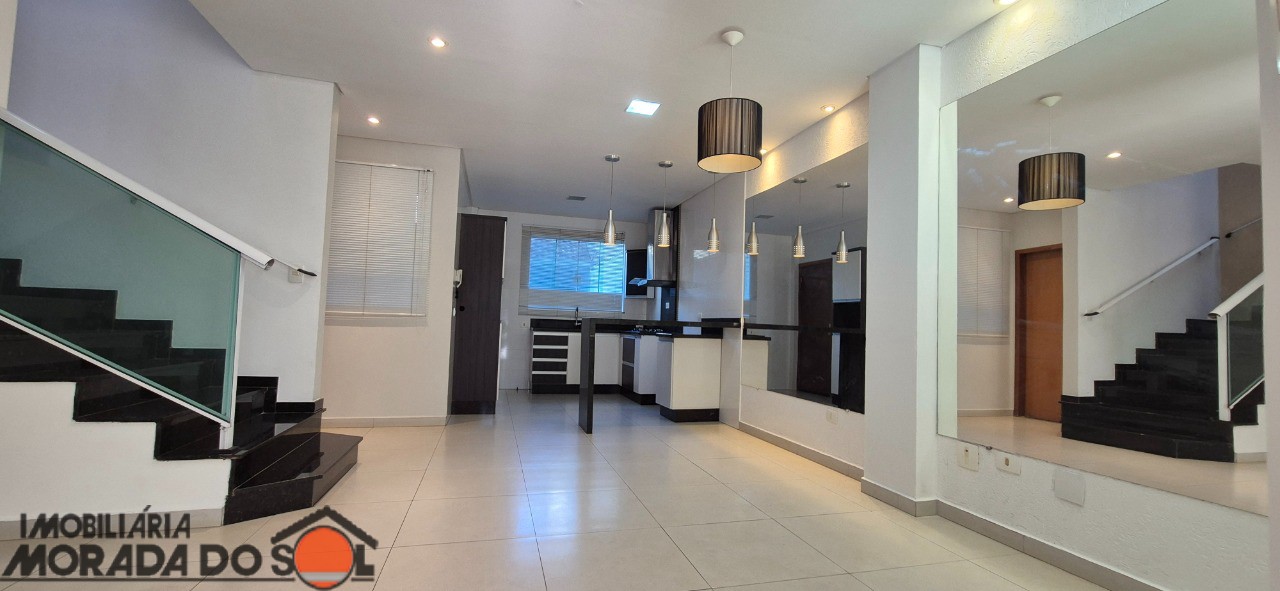 Sobrado para locacao no Jardim Licce em Maringá com 155m² por R$ 2.800,00