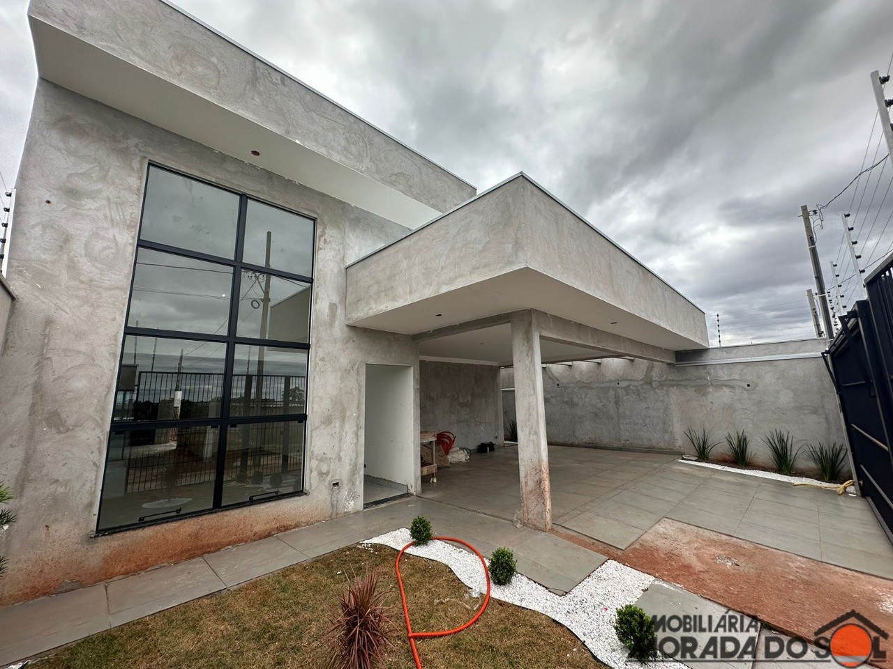 Casa Residencial para venda no bairro Jardim Barcelona de Maringá - Foto 1
