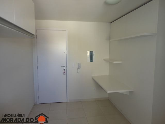 Kitinet para locação no bairro Zona 07 de Maringá - Foto 6