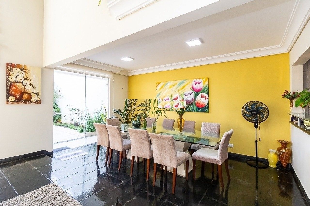 Casa à venda em Centro, Pinhais — Portal Chave Fácil