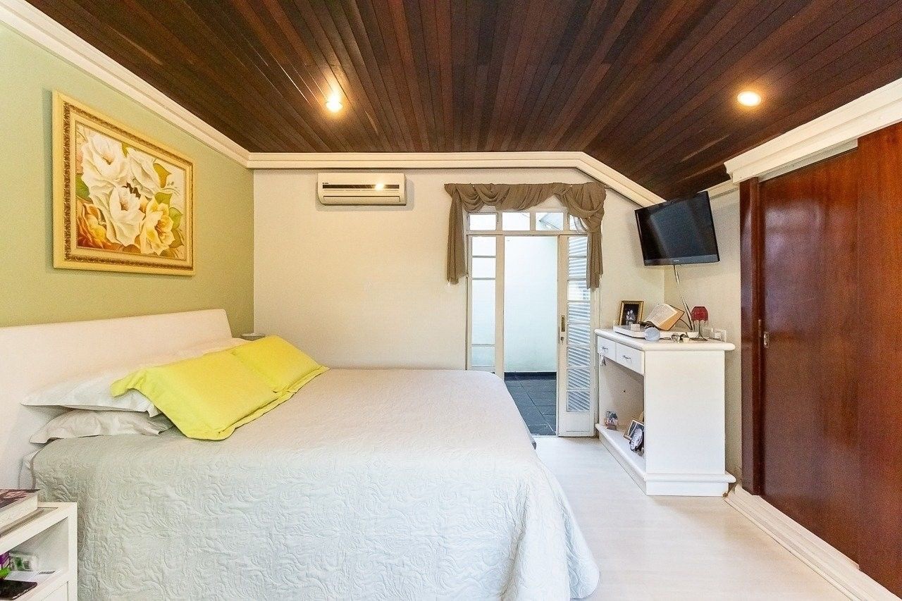 Casa Residencial para venda no bairro Centro de Pinhais - Foto 11