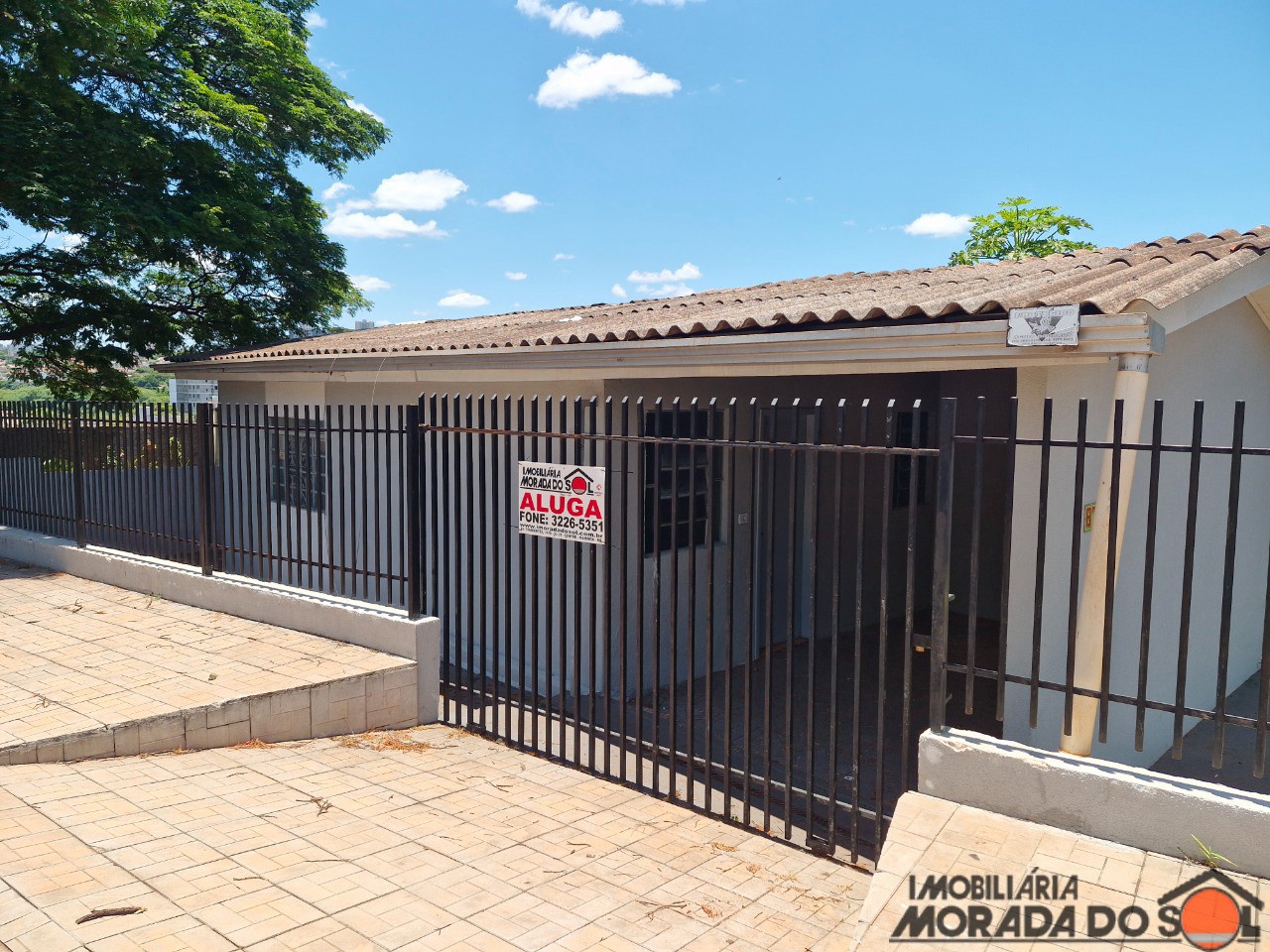 Casa Residencial para locacao no Jardim Universo em Maringá com 65m² por R$ 950,00