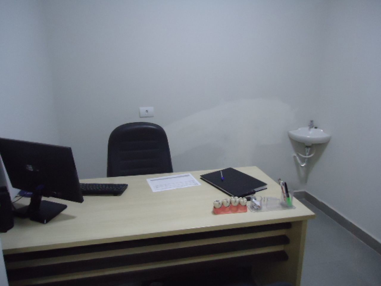 Sala Comercial para venda no bairro Jardim Alvorada de Maringá - Foto 20