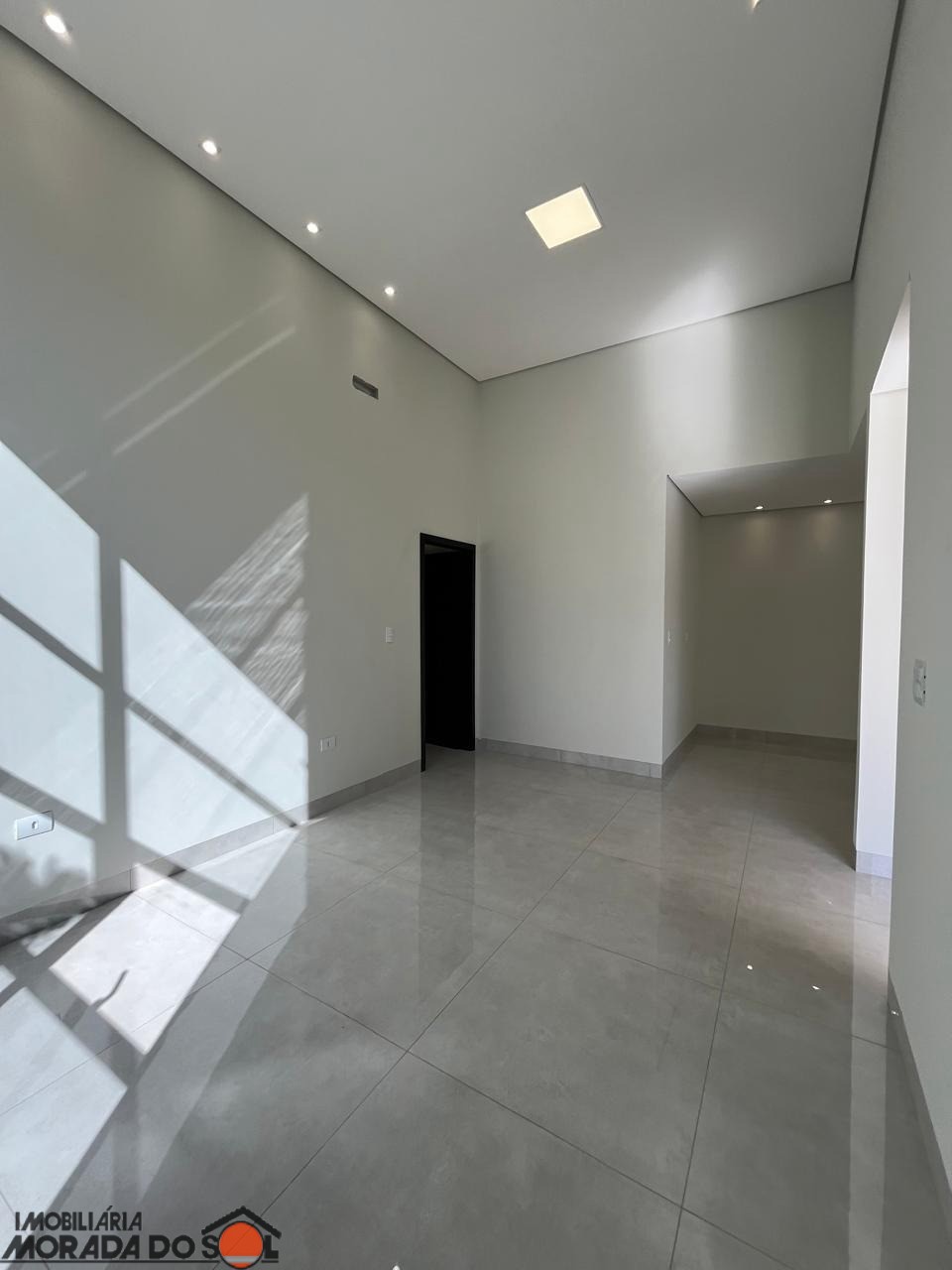 Casa Residencial para venda no bairro Jardim Ipanema de Maringá - Foto 7