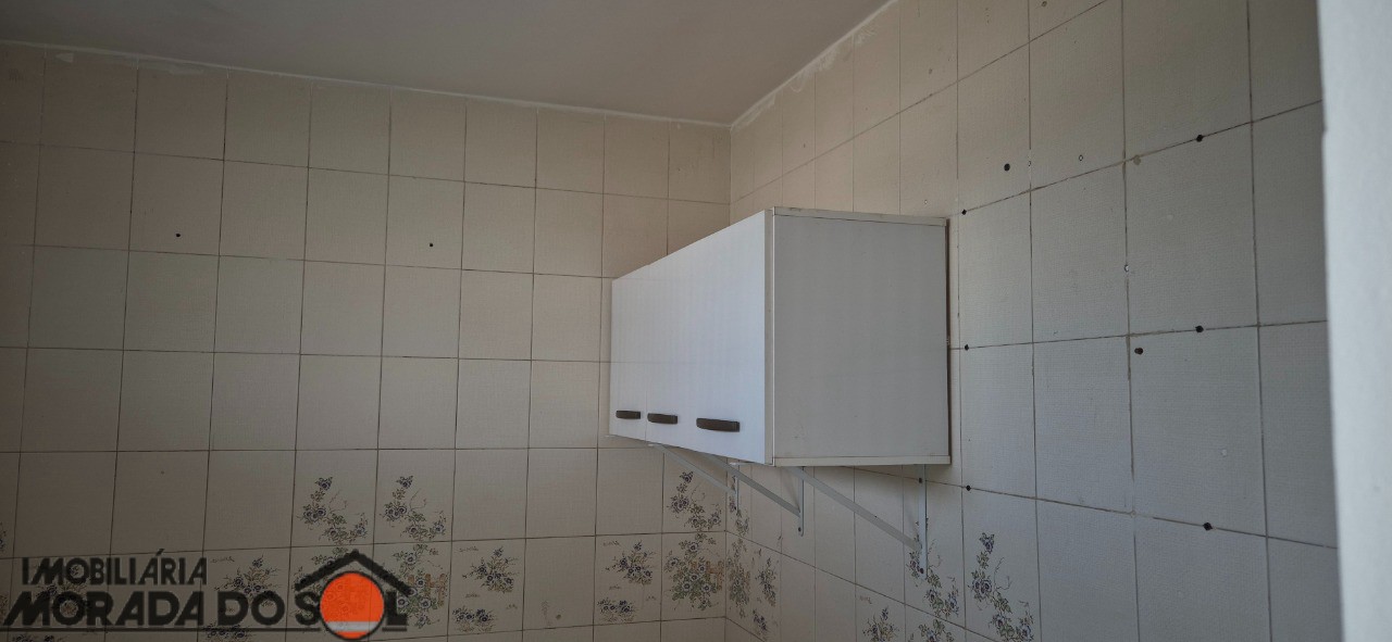 Kitinet para locação no bairro Zona 07 de Maringá - Foto 7