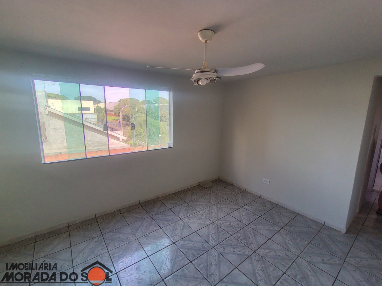 Apartamento para locação no bairro Conjunto Habitacional Lea Leal de Maringá - Foto 17