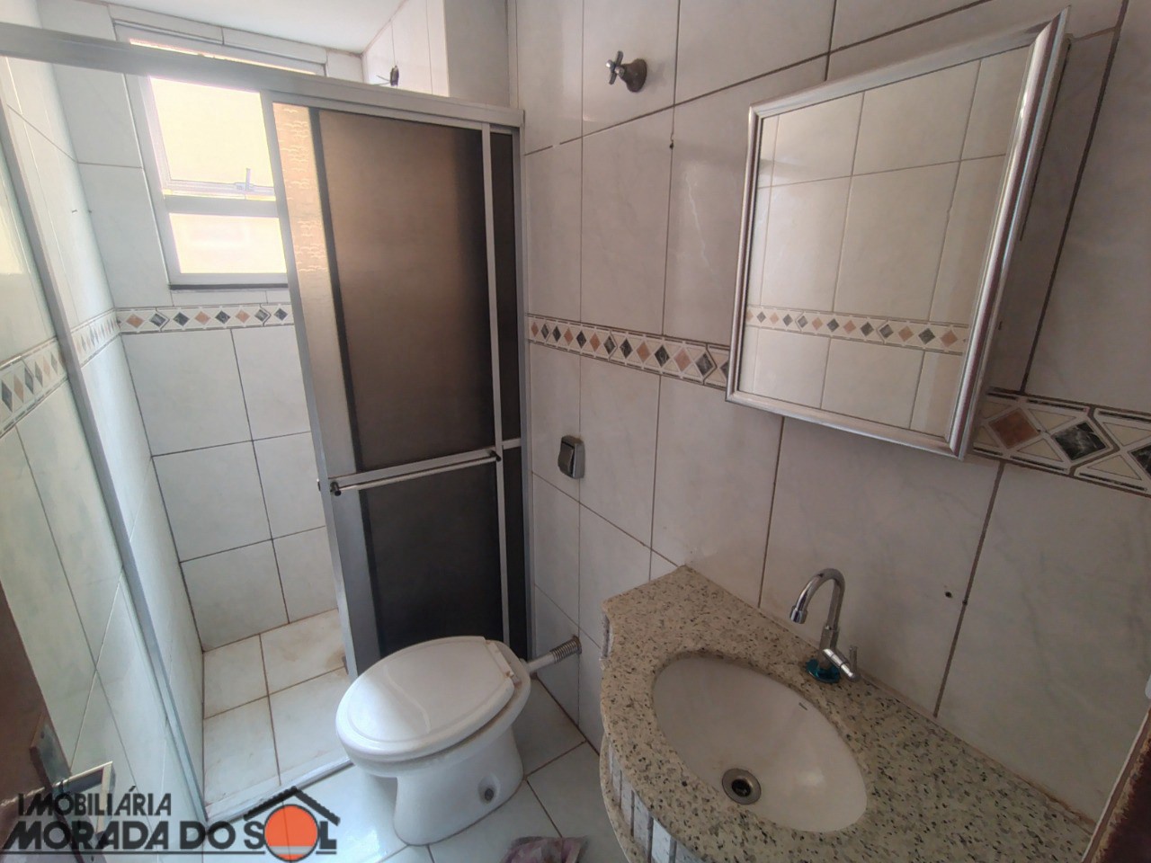 Apartamento para locação no bairro Conjunto Habitacional Lea Leal de Maringá - Foto 19
