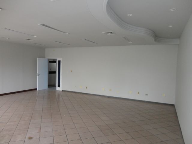 Sala Comercial para locação no bairro Zona 04 de Maringá - Foto 17