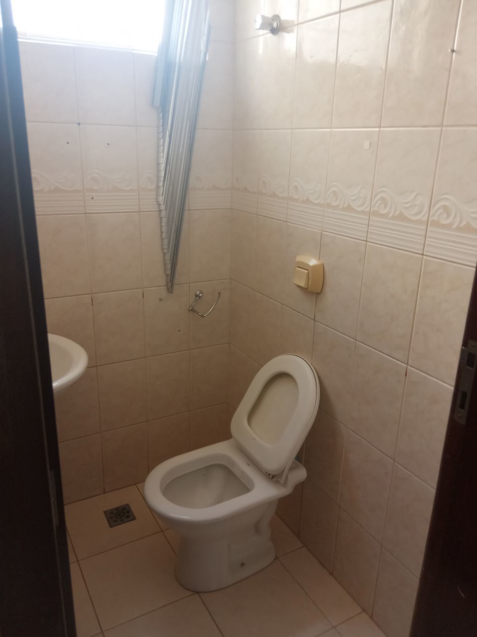 Sala Comercial para locação no bairro Zona 04 de Maringá - Foto 5