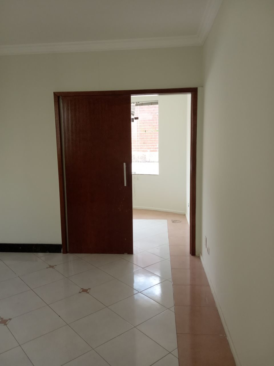 Sala Comercial para locação no bairro Zona 04 de Maringá - Foto 13