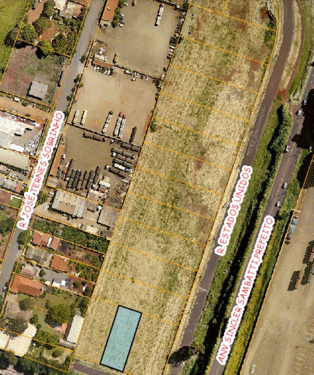 Terreno para locacao no Zona 07 em Maringá com 1.031,4m² por R$ 5.690,00