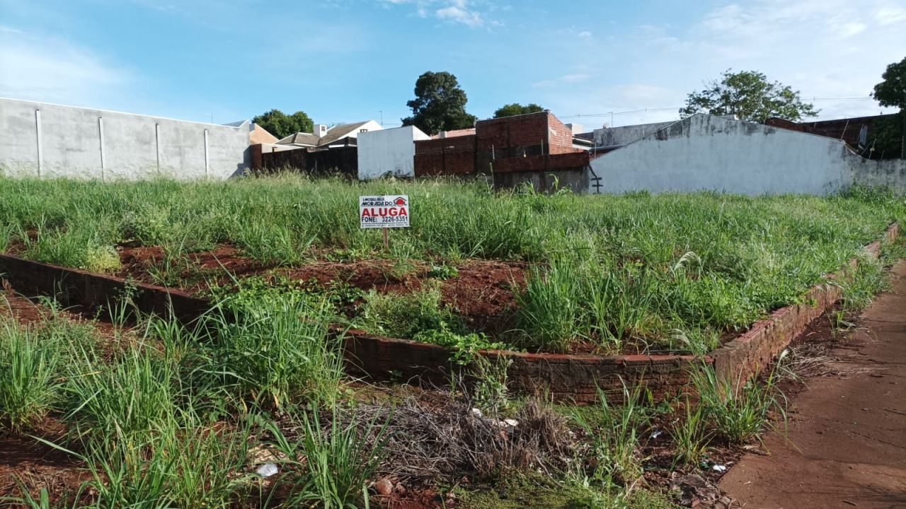 Terreno para locacao no Parque Industrial 200 em Maringá com 610m² por R$ 600,00