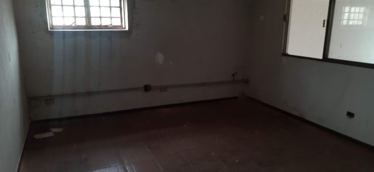 Salão para locação no bairro Zona 05 de Maringá - Foto 9