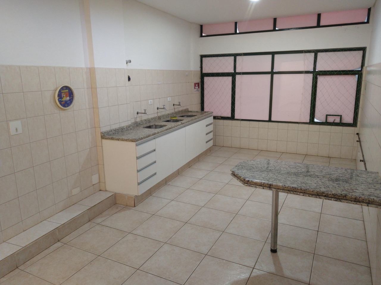 Sala Comercial para locação no bairro Zona 04 de Maringá - Foto 11