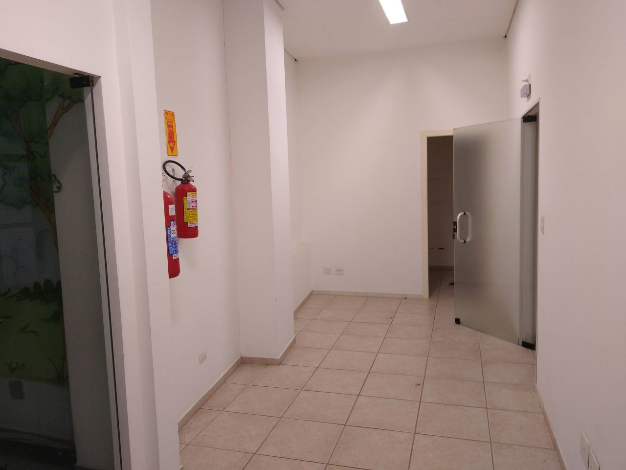 Sala Comercial para locação no bairro Zona 04 de Maringá - Foto 28