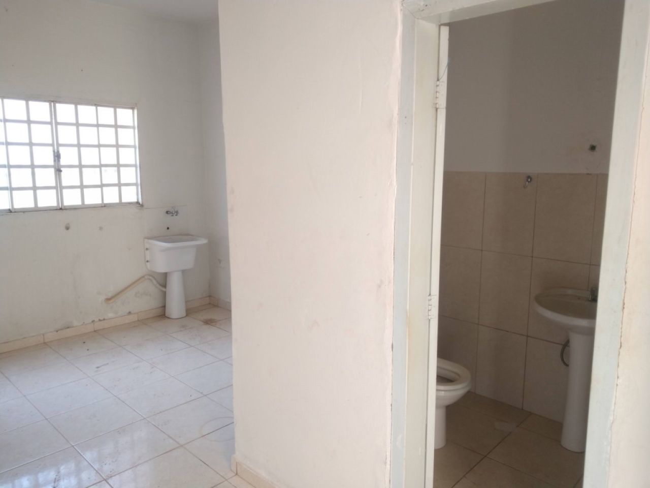 Casa Residencial para locação no bairro Zona 05 de Maringá - Foto 12