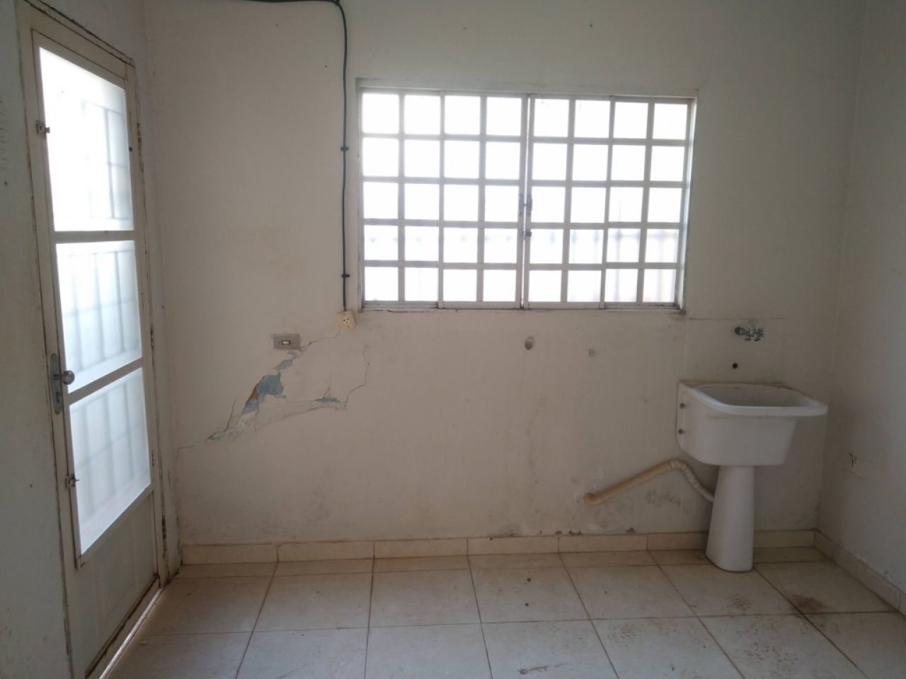 Casa Residencial para locação no bairro Zona 05 de Maringá - Foto 13