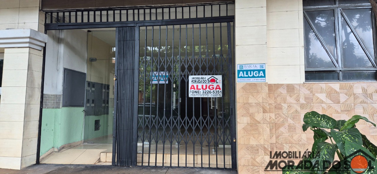 Cjto Comercial_sala para locacao no Zona 07 em Maringá com 130m² por R$ 2.500,00
