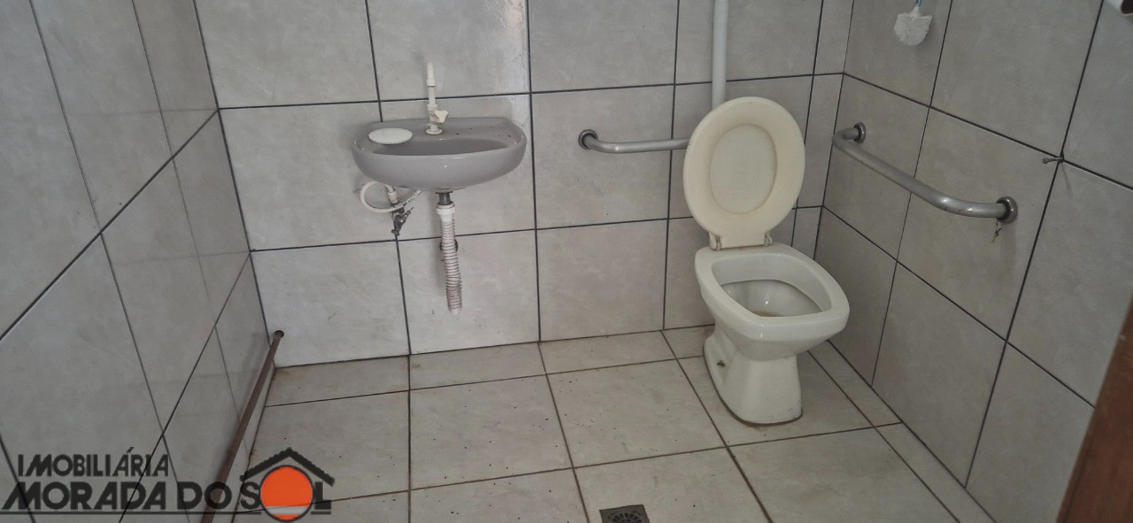 Salão para locação no bairro Conjunto Habitacional Sol Nascente de Maringá - Foto 5