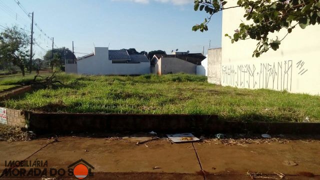 Terreno para locacao no Zona 07 em Maringá com 360,8m² por R$ 2.000,00