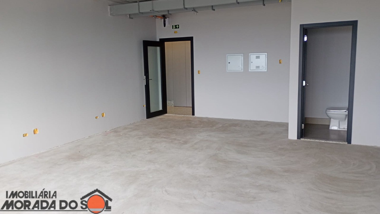 Sala Comercial para locação no bairro Zona Armazém de Maringá - Foto 4