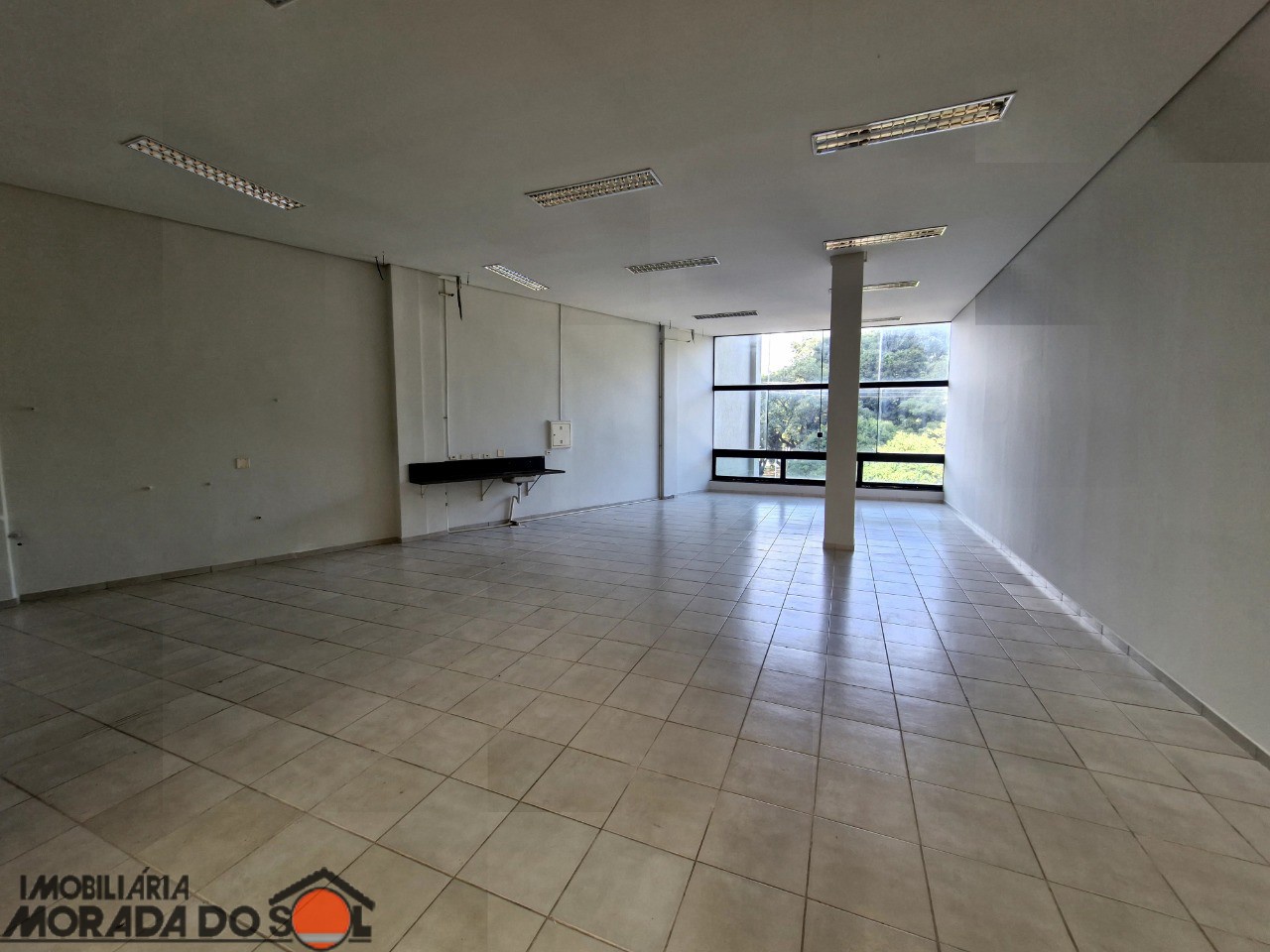 Cjto Comercial_sala para locacao no Zona 01 Centro em Maringá com 70m² por R$ 2.900,00