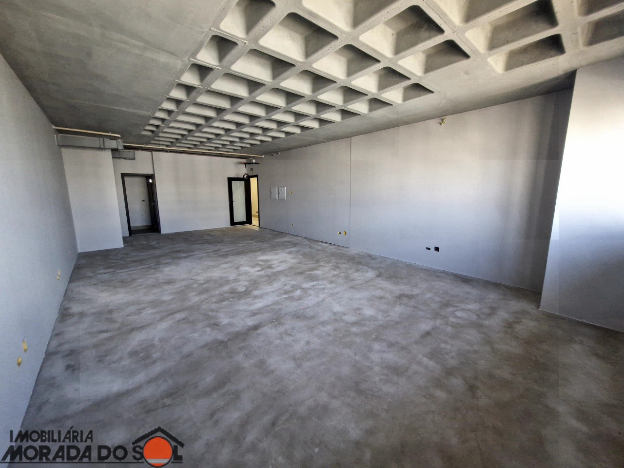Sala Comercial para locação no bairro Zona Armazém de Maringá - Foto 7