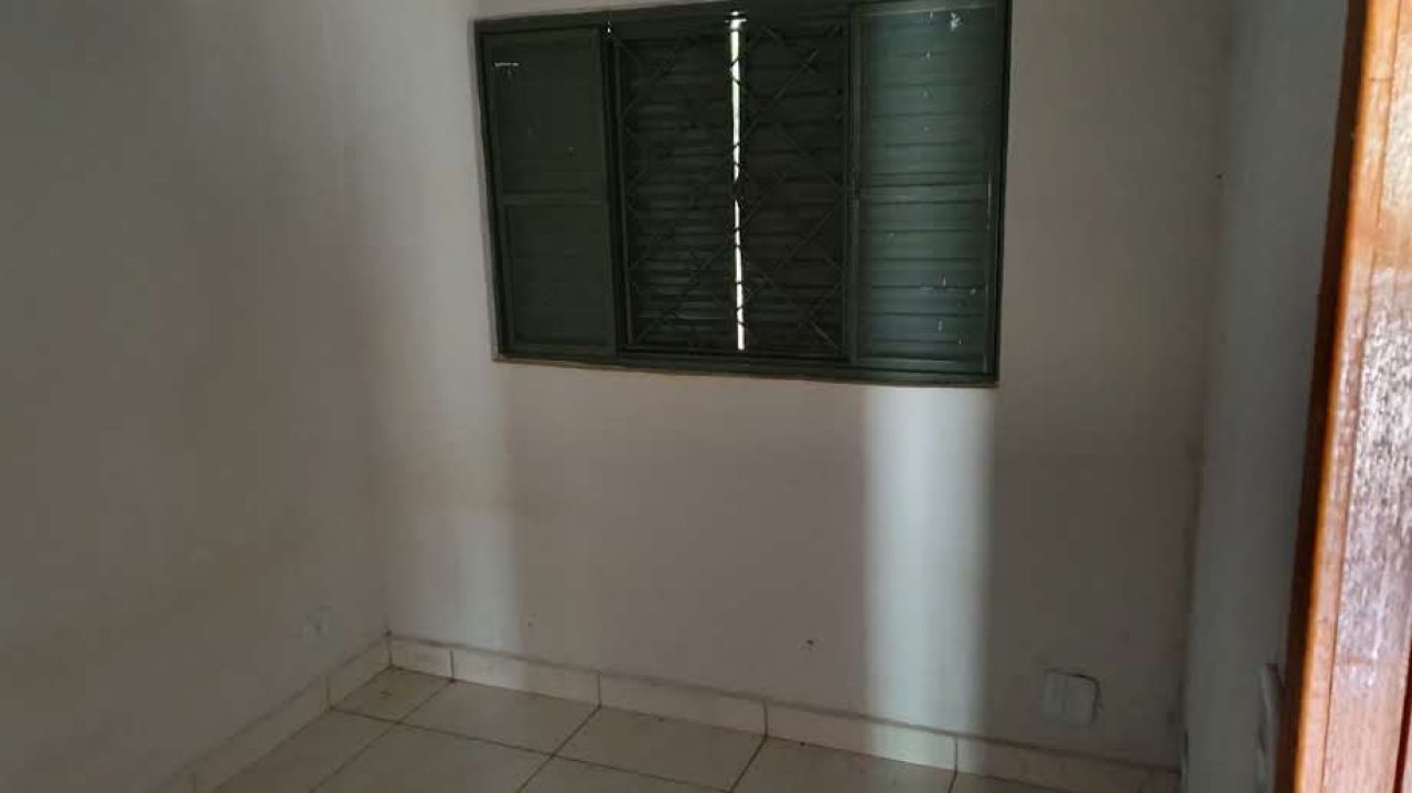 Galpão Comercial para venda no bairro Parque Industrial de Maringá - Foto 6