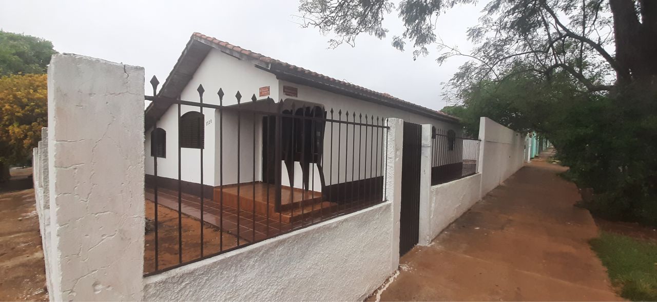 Casa Residencial para venda no Jardim Alvorada em Maringá com 229,05m² por R$ 350.000,00