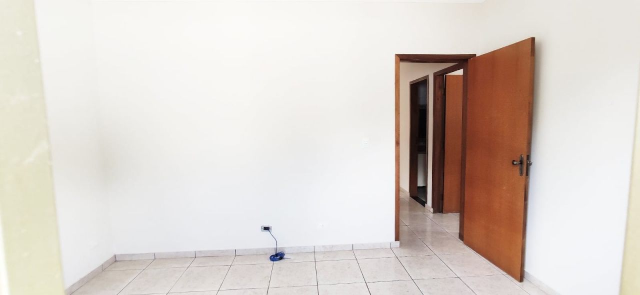 Casa Residencial para venda no bairro Conjunto Habitacional Requião de Maringá - Foto 10