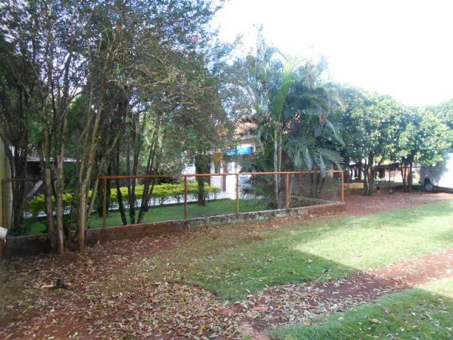 Terreno para venda no Jardim Alvorada em Maringá com 2.400m² por R$ 2.400.000,00
