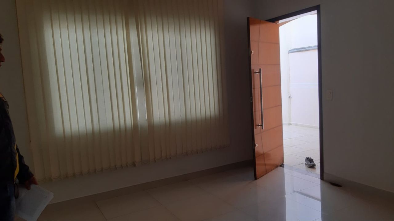 Cjto Comercial_sala para venda no bairro Parque Residencial Tuiuti de Maringá - Foto 4