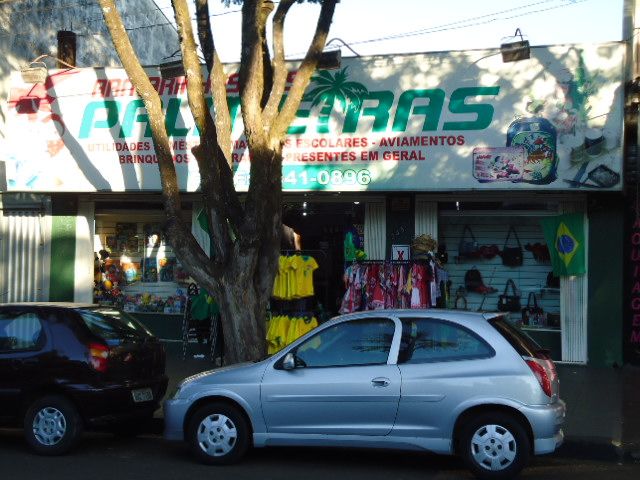Sala Comercial para venda no Parque Palmeiras em Maringá com 210m² por R$ 2.000.000,00