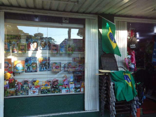Sala Comercial para venda no bairro Parque Palmeiras de Maringá - Foto 4
