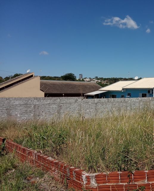 Terreno para venda no Jardim dos Pássaros em Maringá com 391m² por R$ 350.000,00