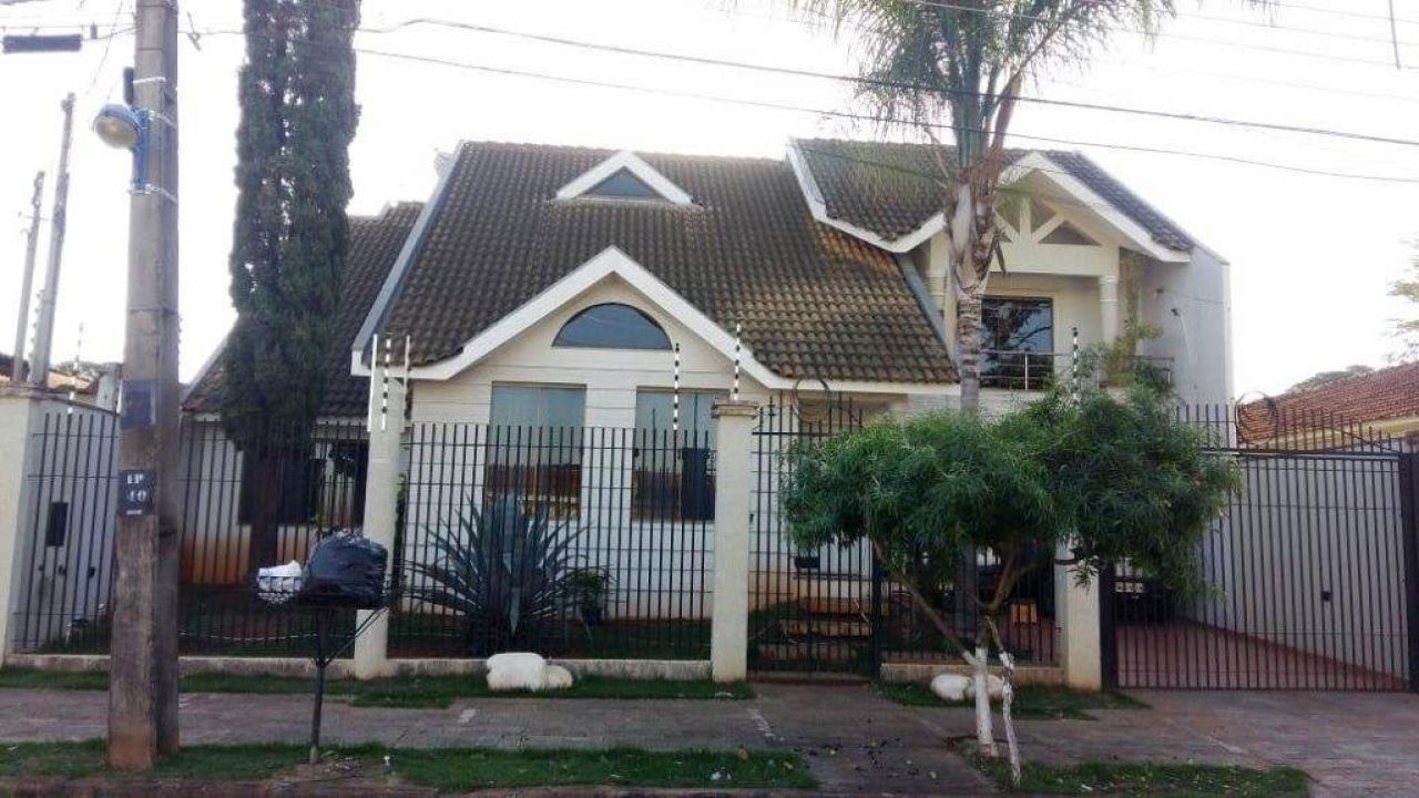 Sobrado para venda no Vila Morangueira em Maringá com 0m² por R$ 1.350.000,00
