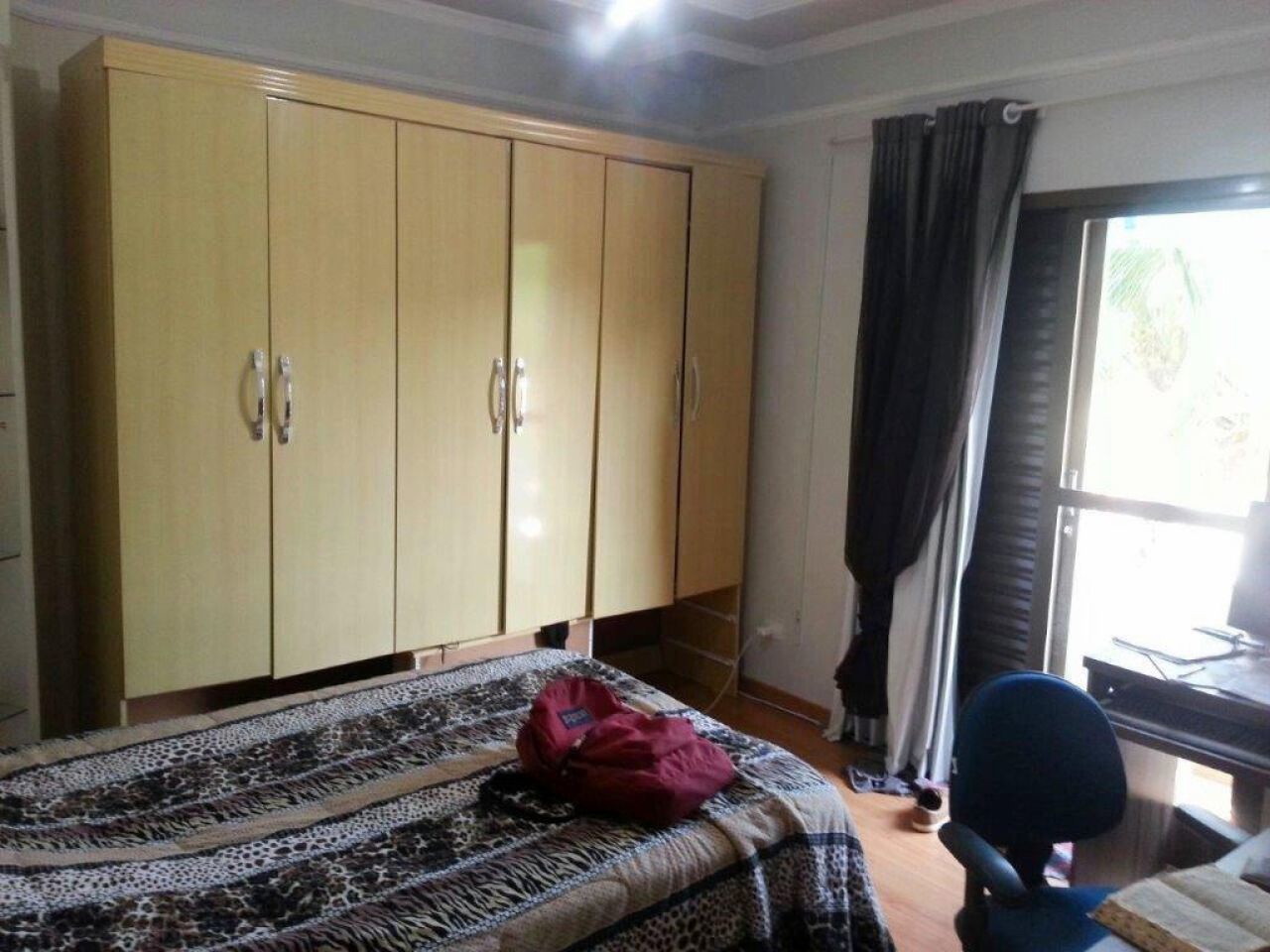 Sobrado para venda no bairro Vila Morangueira de Maringá - Foto 17