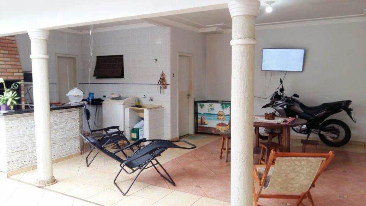 Sobrado para venda no bairro Vila Morangueira de Maringá - Foto 26