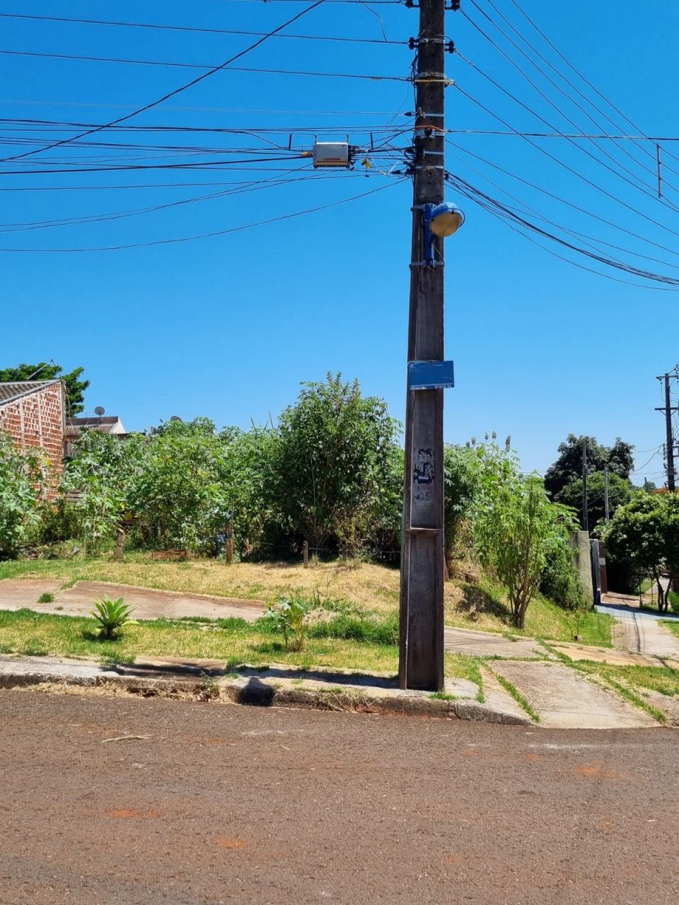 Terreno para venda no Jardim Olímpico em Maringá com 210m² por R$ 195.000,00