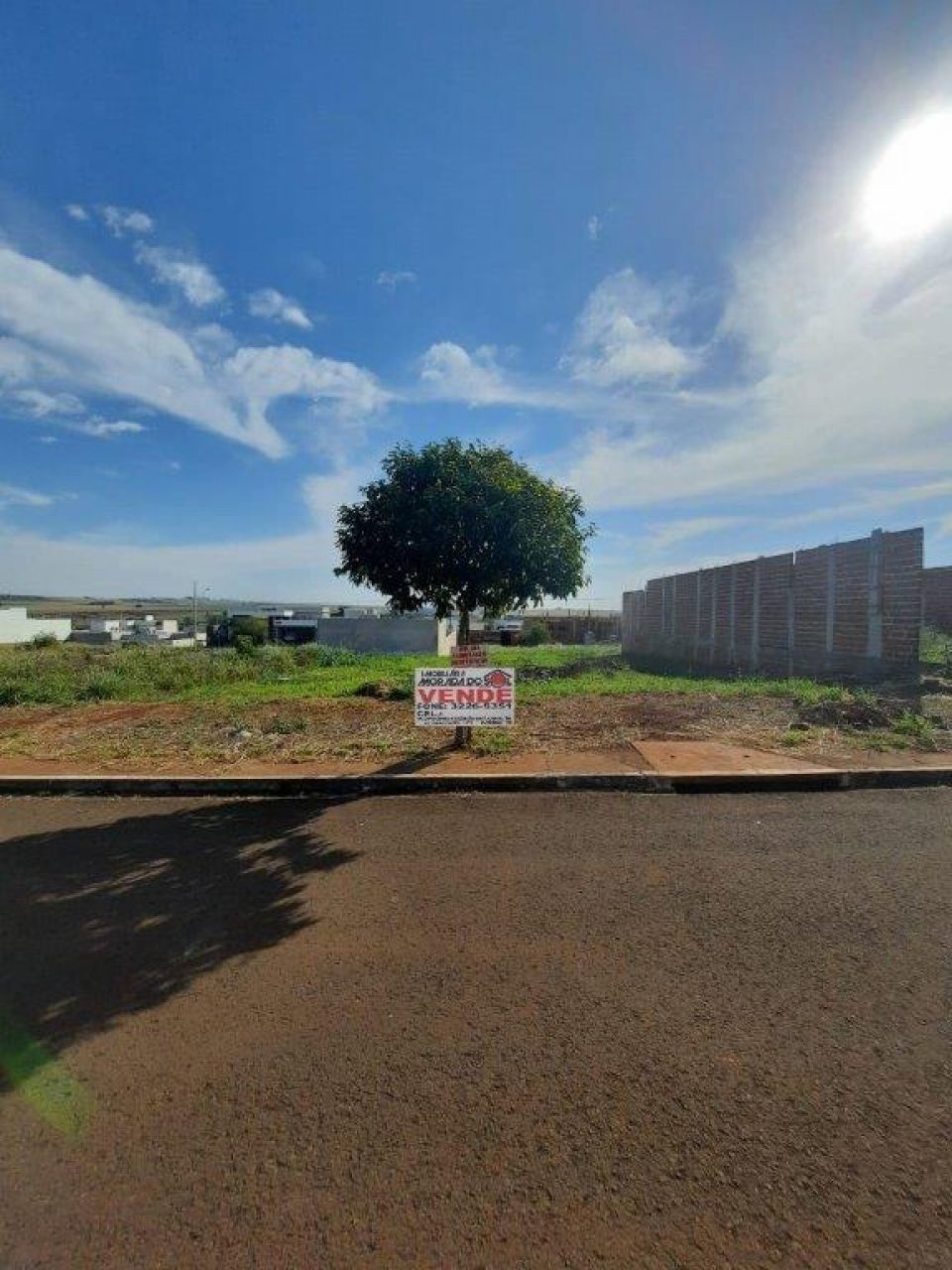 Terreno para venda no Jardim Munique em Maringá com 400m² por R$ 420.000,00