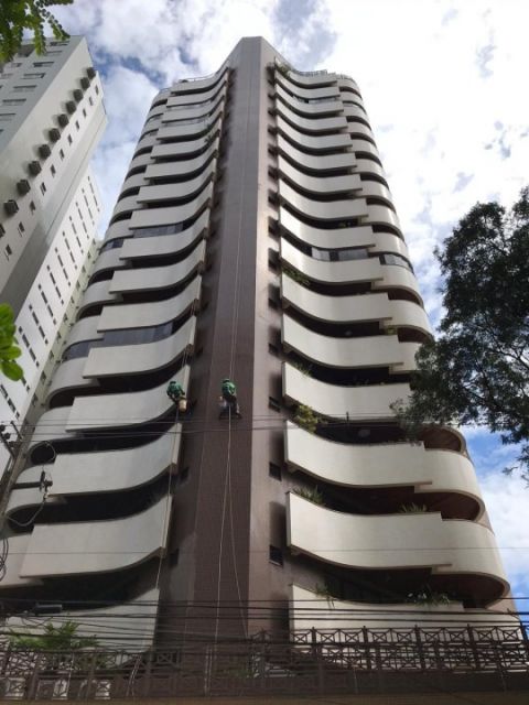 Apartamento para venda no Zona 01 Centro em Maringá com 318m² por R$ 1.100.000,00