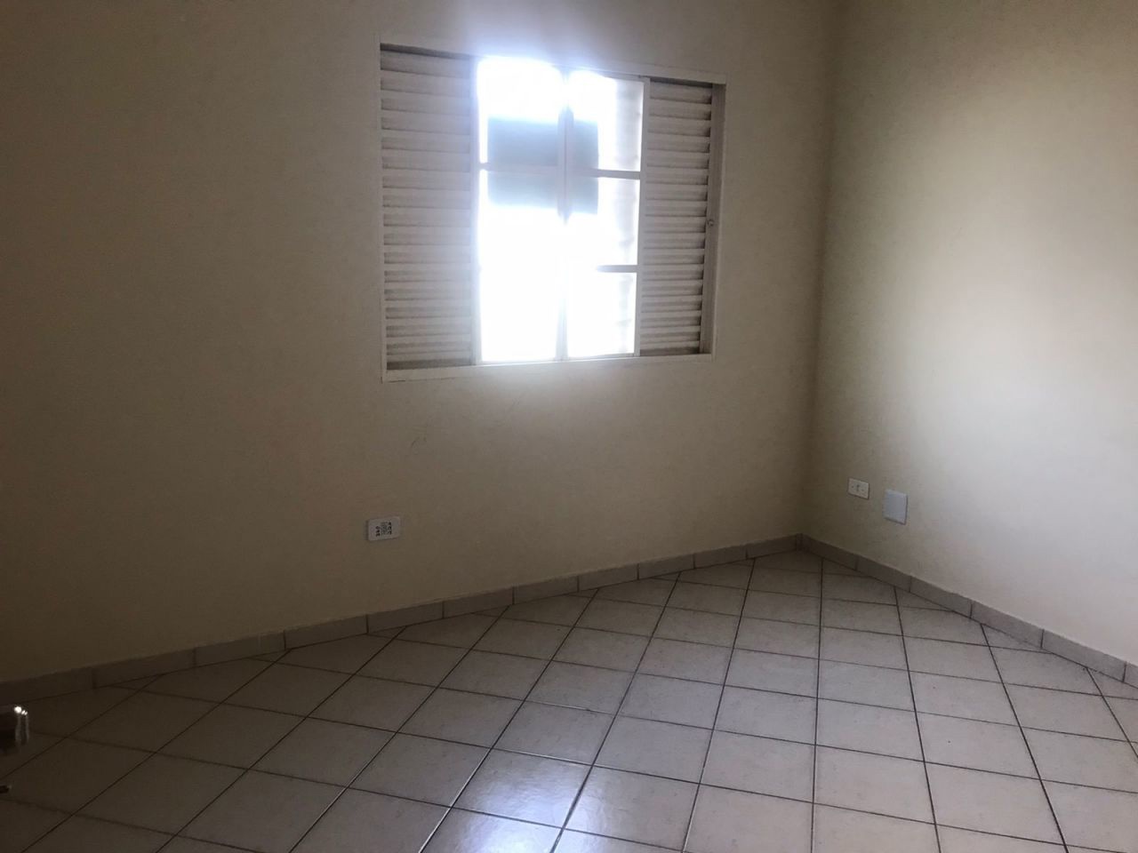 Sala Comercial para venda no bairro Zona 06 de Maringá - Foto 17