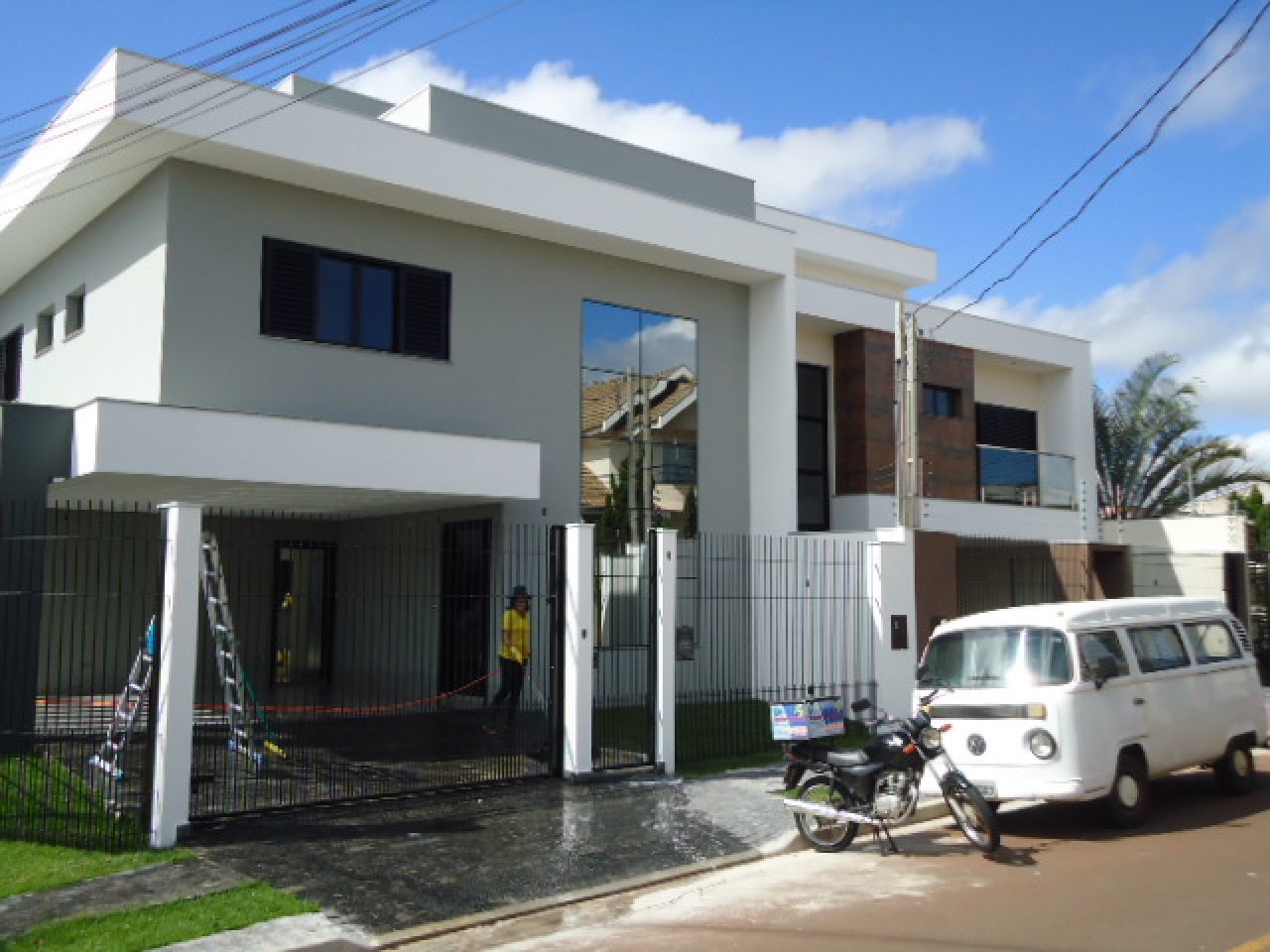 Sobrado para venda no Jardim Cidade Monções em Maringá com 225m² por R$ 1.550.000,00