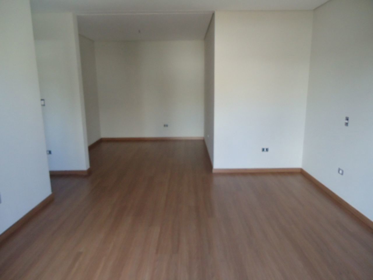 Sobrado para venda no bairro Jardim Cidade Monções de Maringá - Foto 20