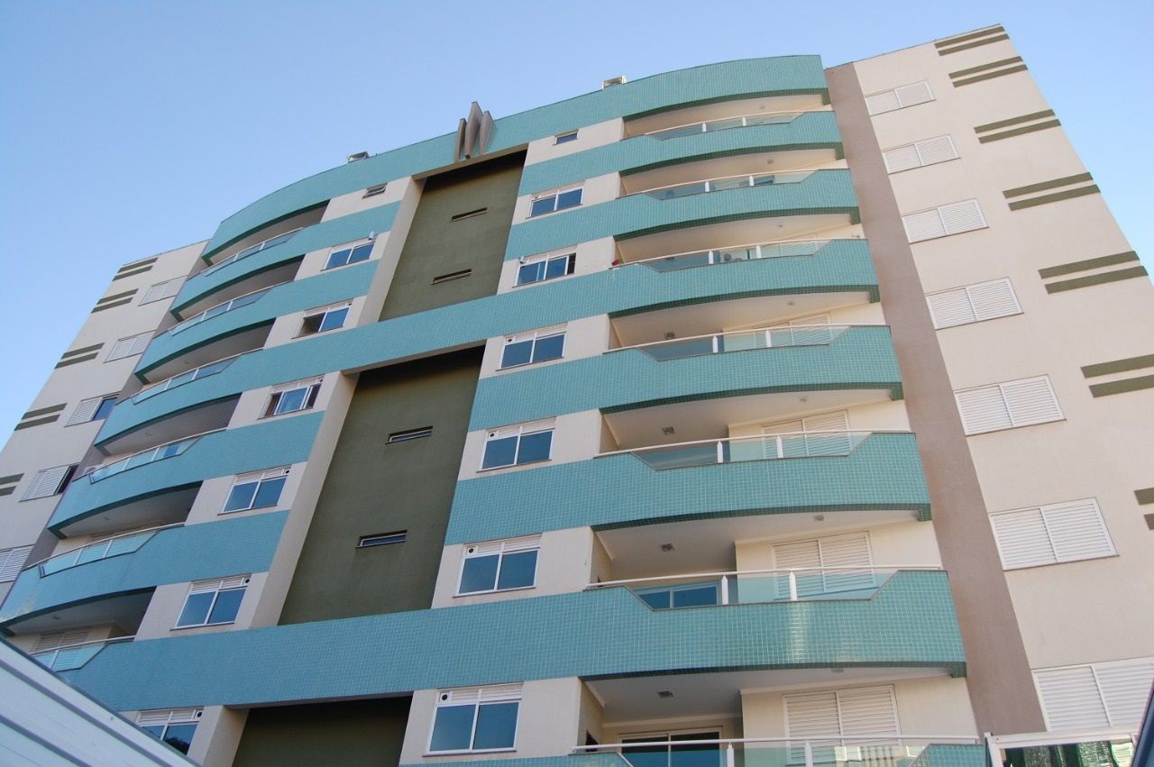 Apartamento Duplex para venda no Zona 07 em Maringá com 390m² por R$ 1.500.000,00