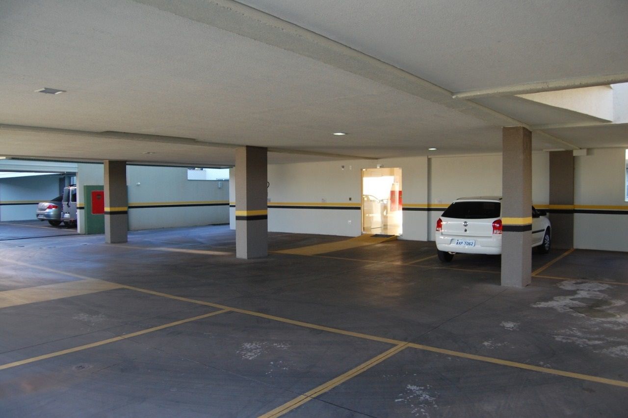 Apartamento Duplex para venda no bairro Zona 07 de Maringá - Foto 23