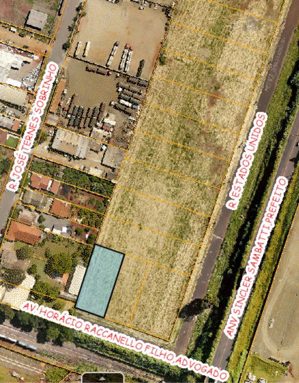 Terreno para venda no Zona 07 em Maringá com 1.226,24m² por R$ 2.090.000,00