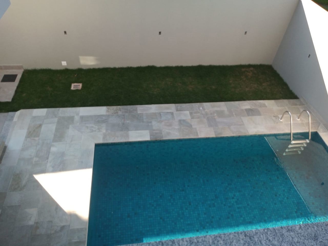 Sobrado para venda no bairro Jardim Cidade Monções de Maringá - Foto 13